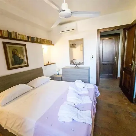 La Casina Di Rosi Vivere Nellantico Borgo Castiglione della Pescaia
