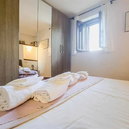 La Casina Di Rosi. Vivere Nell'antico Borgo. شقة