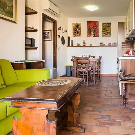 Apartment La Casina Di Rosi Vivere Nellantico Borgo
